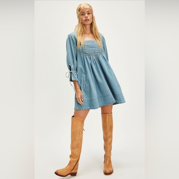 Sonora Denim Mini Dress NWOT cornflower - Picture 1 of 4